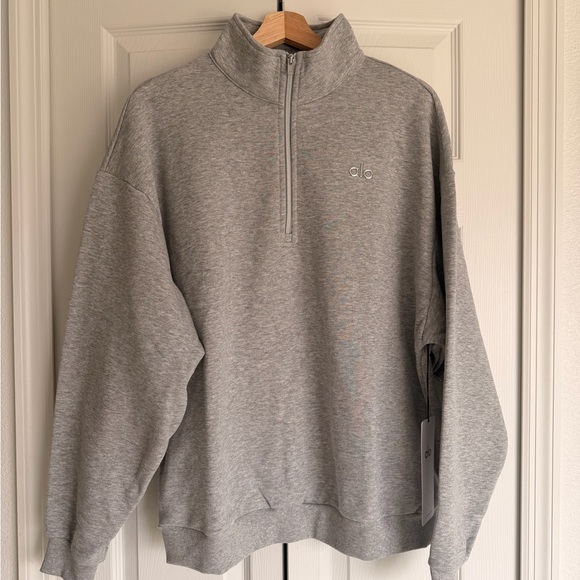 ALO Yoga Accolade 1/4 Zip Pullover - Picture 5 of 12